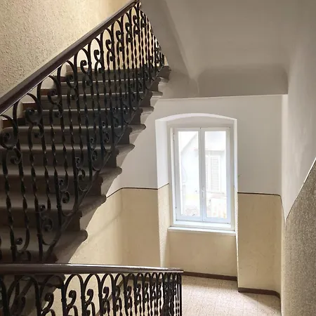 No Name - Via Dell'istria 12 Trieszt